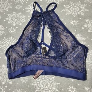 Sexy lace holter neck bralette